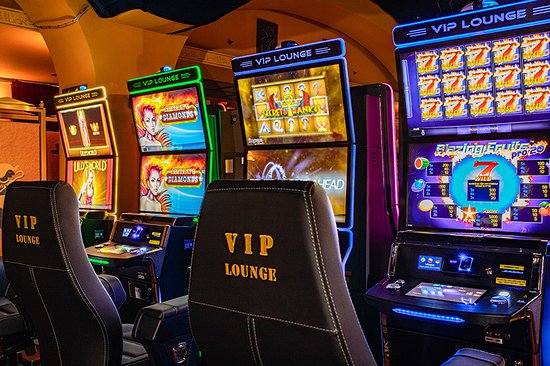 Главная страница Admiral Casino — слоты и игры